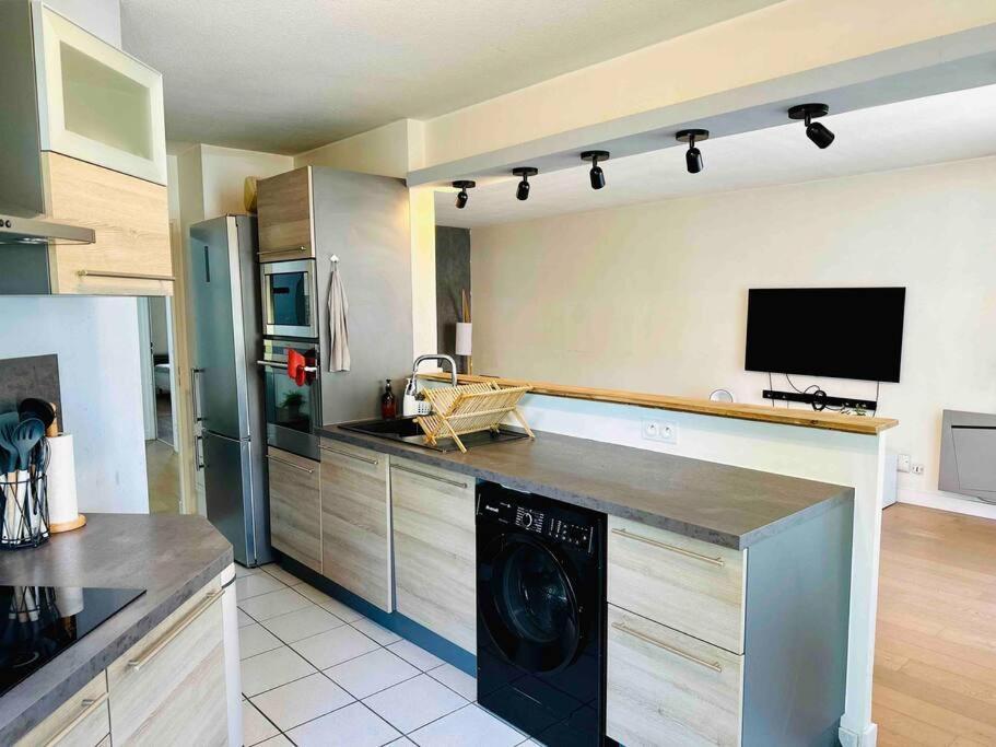 Lumineux Et Spacieux Proche Gare Appartement Villeurbanne